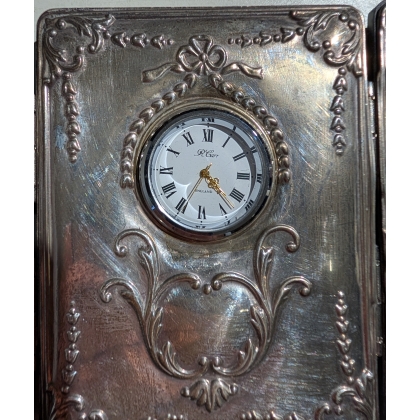 Cadre double en argent avec montre par R. CARR