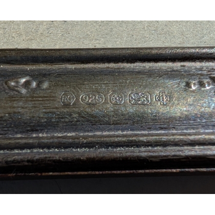 Cadre double en argent avec montre par R. CARR