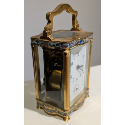 Pendule de carrosse cloisonée
