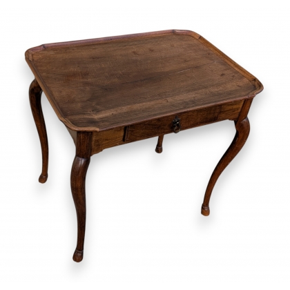 Table Louis XV bernoise à cuvette avec un tiroir