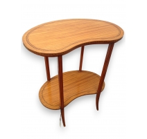 Pedestal table in English of the form kidney, in