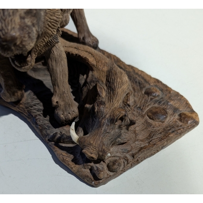 Sculpture "Lions et phacochère" signée B. MAKENA