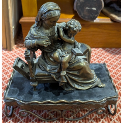 Dessus de pendule "La lécture" en bronze