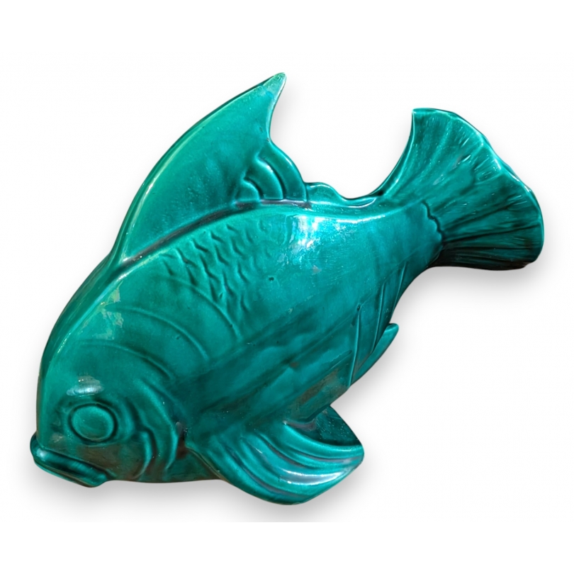 Poisson en faïence verte signé LEJAN