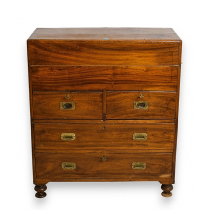 Military Chest Regency en camphre