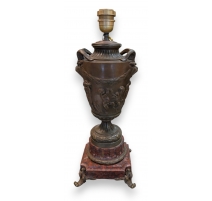 Lampe Louis XVI en bronze d'après CLODION