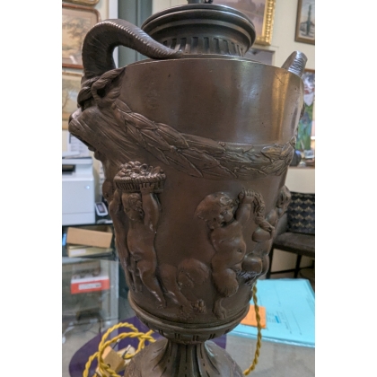  Lampe Louis XVI en bronze d'après CLODION sur  Moinat SA  - Antiquités décoration