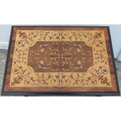  Petite table espagnole avec plateau sur  Moinat SA  - Antiquités décoration