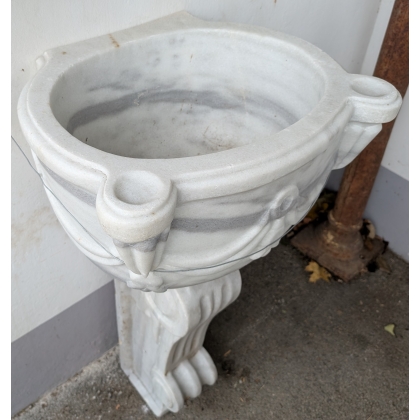 White marble washbasin