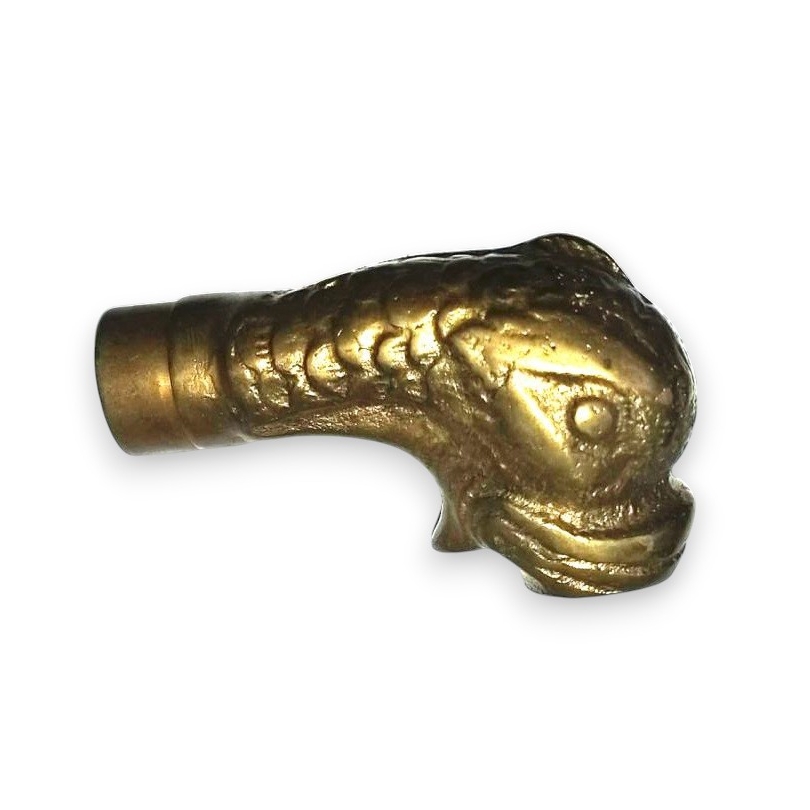 Fish-head fountain spout