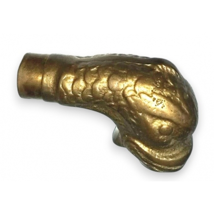 Fish-head fountain spout
