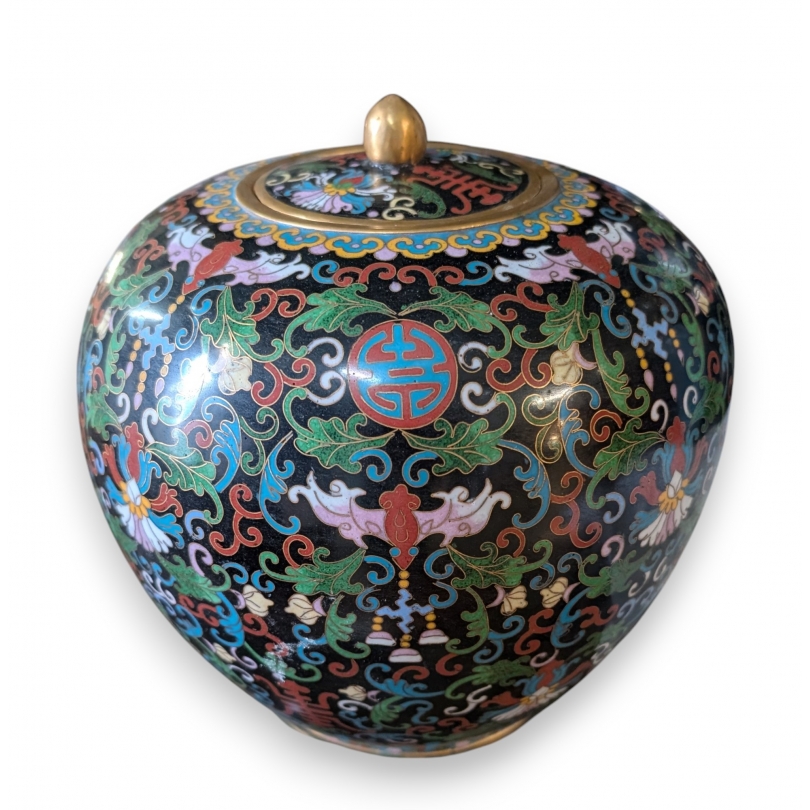 Pot couvert en bronze cloisonné Feuillages
