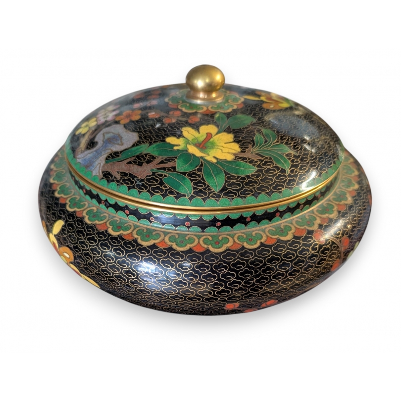 Pot couvert en bronze cloisonné Fleurs