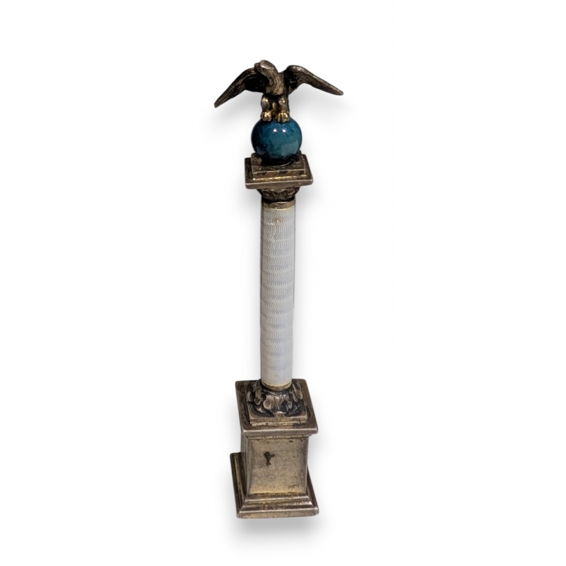 Sceau en argent Colonne surmontée d'un aigle