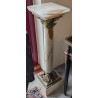 Colonne en onyx avec montures en bronze