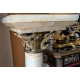 Colonne en onyx avec montures en bronze