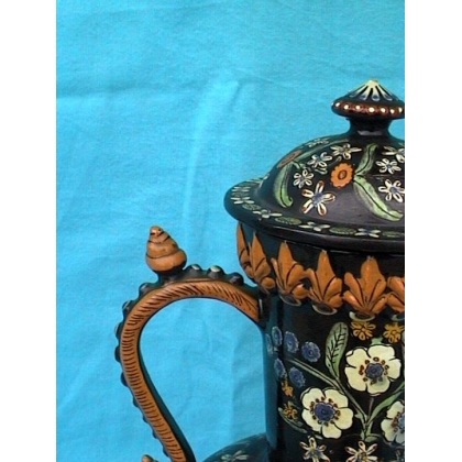 Thune pot with two handles and a lid. At  Moinat SA  – Antiques and home décor