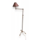 Lampe sur pied en laiton patiné