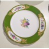 Assiette Verte à fleurs par FEUILLET