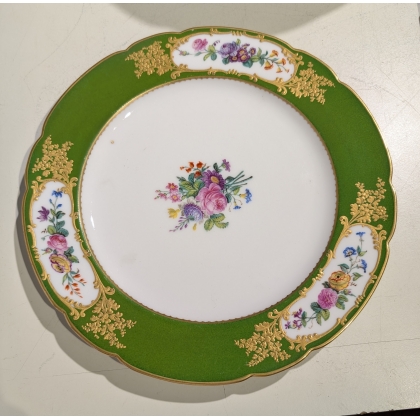 Assiette Verte à fleurs par FEUILLET