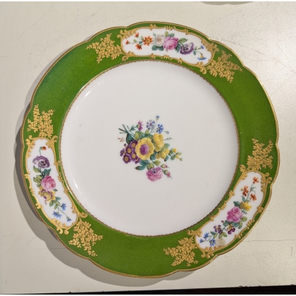 Assiette Verte à fleurs par FEUILLET