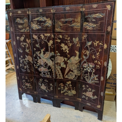 Chinese lacquered screen depicting a temple scene