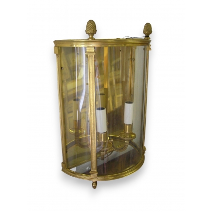 Louis XVI-style half-moon wall light, from  Moinat SA  - Antiques and home décor