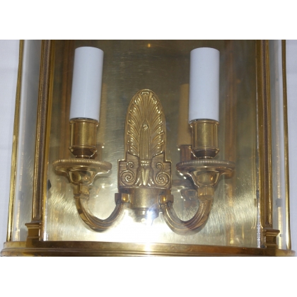 Louis XVI-style half-moon wall light, from  Moinat SA  - Antiques and home décor