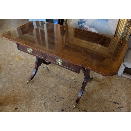  Sofa table avec 2 abattants. sur  Moinat SA  - Antiquités décoration