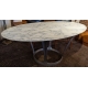 Table ovale en marbre blanc par Michel CHARRON