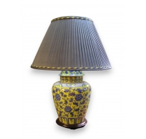 Lampe en porcelaine de Chine