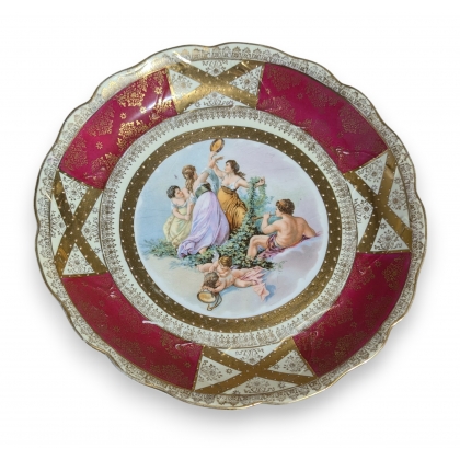 Plat en porcelaine \"La dance\"