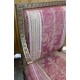 Paire de Fauteuils style Louis XVI dorés