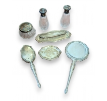 Garniture de coiffeuse en cristal et argent