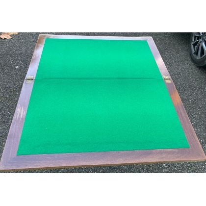 Table à jeux faisant coiffeuse et écritoire