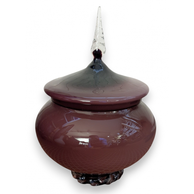 Boite couverte de Murano violette