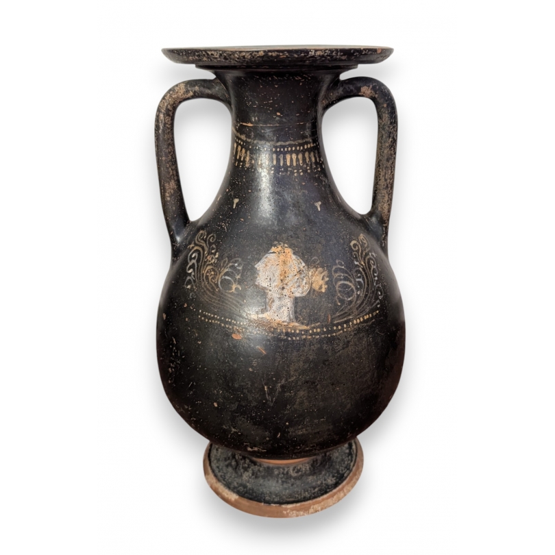 Vase greque Pelike, de style de Gnathia noir