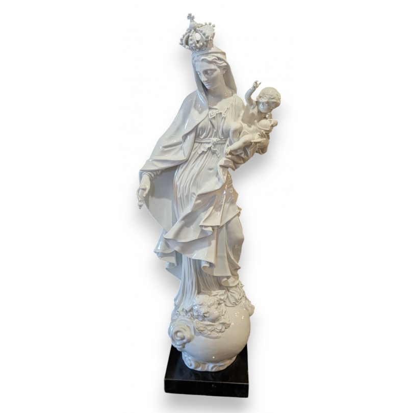 Grande porcelaine "La Vierge à l'Enfant"