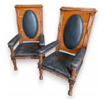 Paire de fauteuils monumentaux cuir noir