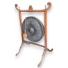 Gong chinois en métal, support en bois