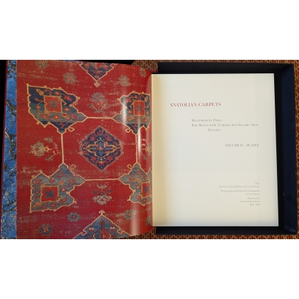 Livre "Anatolian carpets"