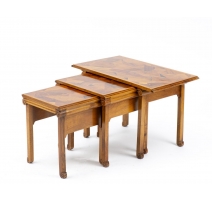Suite de tables gigognes signées GALLÉ