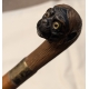 Canne pommeau tête de singe en bois sculpté