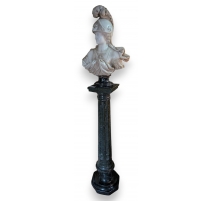 Colonne en marbre avec buste d'Athéna