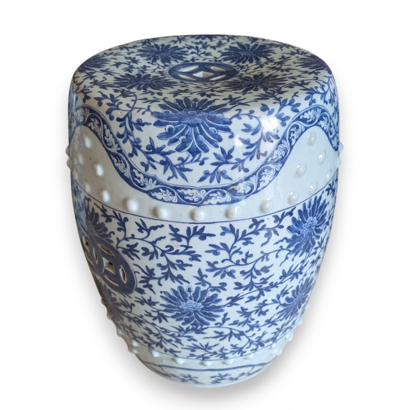 Tabouret chinois en porcelaine bleu-blanc