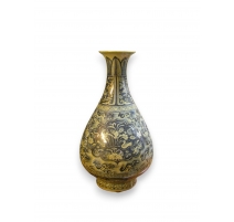 Vase piriforme en porcelaine, style Yan