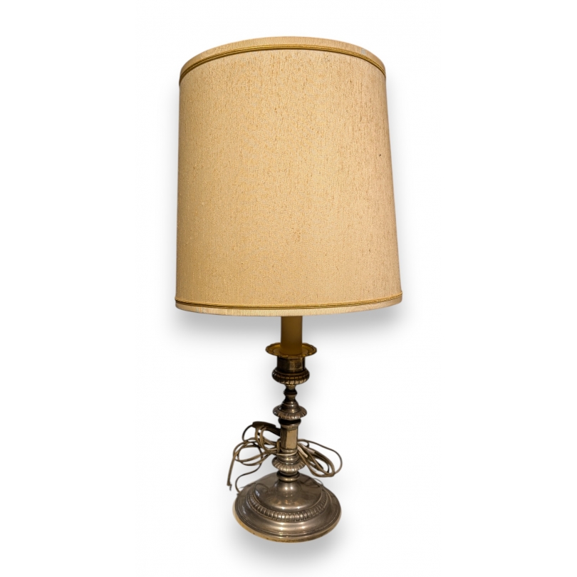 Lampe en bronze argenté