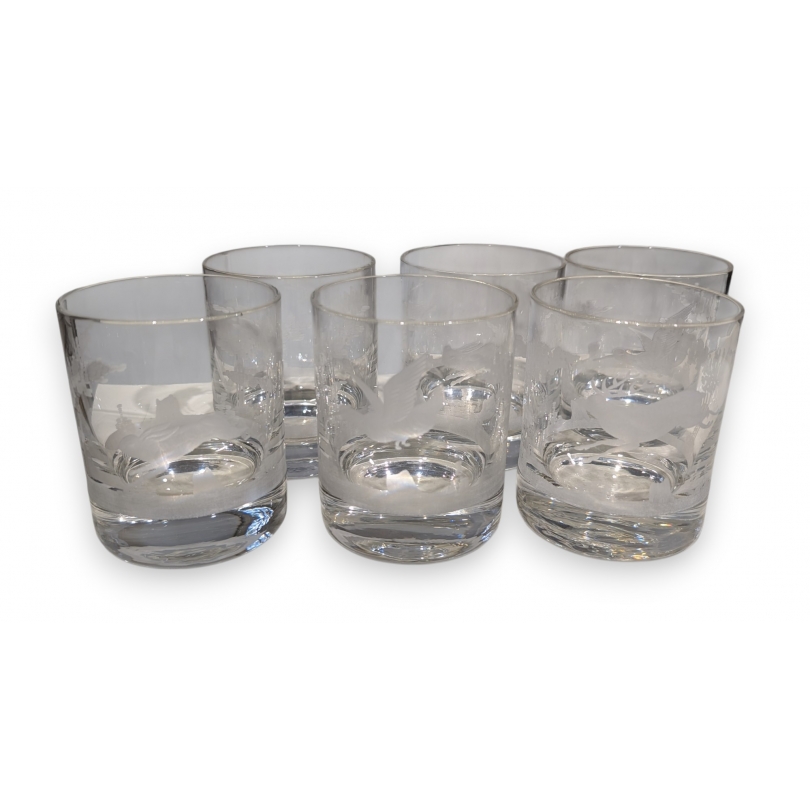 Suite de 6 verres décor gravé Chasse