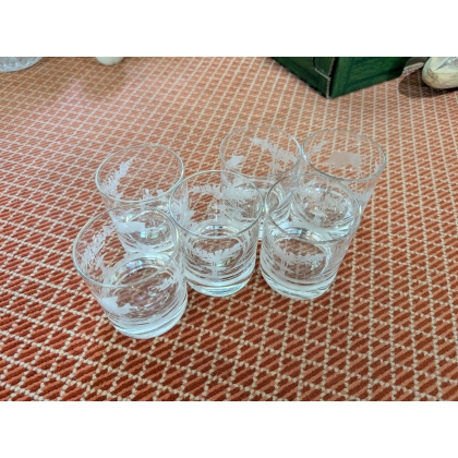 Suite de 6 verres décor gravé Chasse
