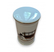 Boite ronde en porcelaine de Paris